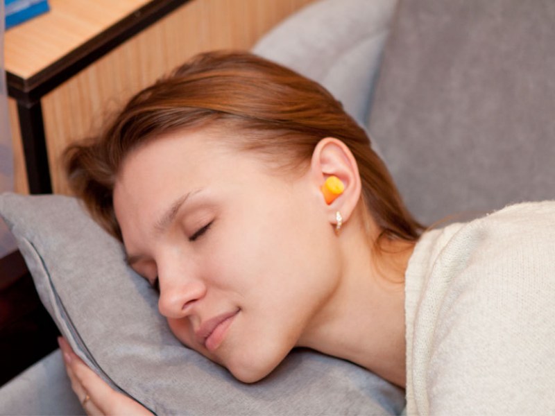 What Dream About Earplugs Means