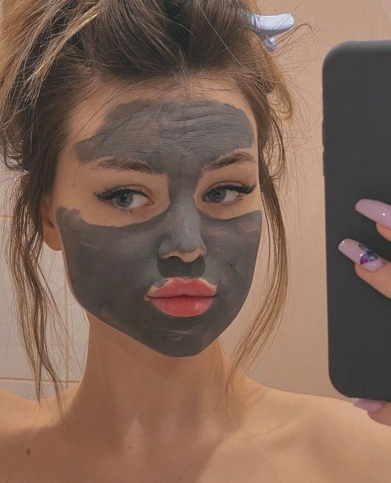 ☺ What Dream About Washing Face Means