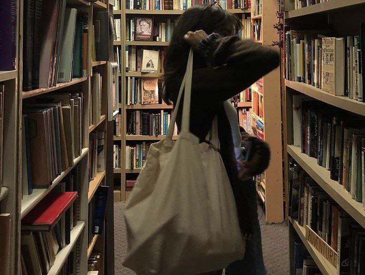 What Dream About Library Means